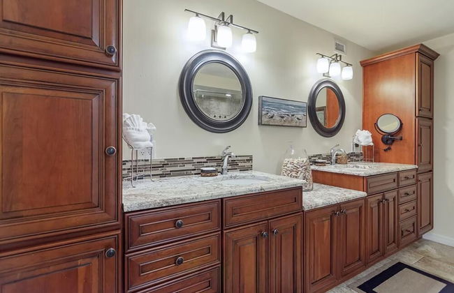 Shoreline Towers 1022 - Foto 32