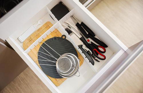 Aconchego e privacidade para sua família com 2 quartos, sala e cozinha integrados e sacada com churrasqueira - Foto 24