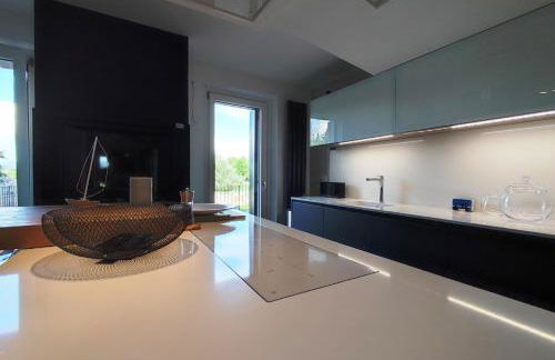 Incantevole vista dalle mura del castello. - Foto 43