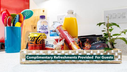 Casa Lana - Spacious and Stylish 4-Bed Home Near Gatwick with Free Parking - Foto 4