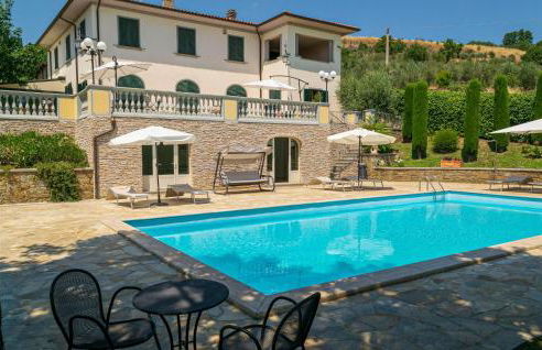 Beautiful Home In Castiglion Fiorentino - Foto 1