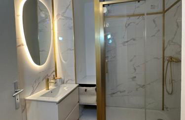 Studio MBS 2- Cosy, Tramway, Wifi, Parking, Equipé - Foto 31