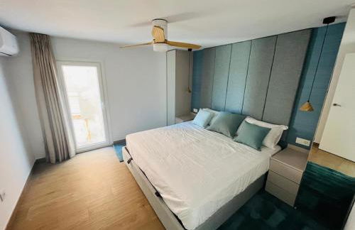 Luxury, beach front, two-bedroom apartment - Foto 15