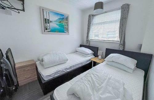 Homely Chalet To Hire In Scratby Nearby The Beach In Norfolk Ref 76166B - Photo 7