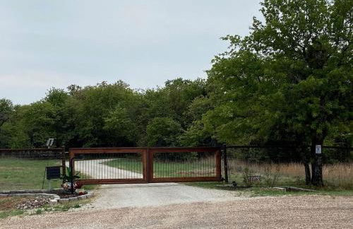 Hidden Treasure Harvest House Forest Getaway 30 Min. West of Fort Worth - Photo 30