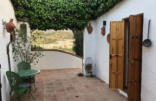 Casita with Views of Frigiliana - Photo 8