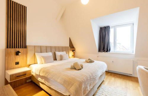 Modern Kudamm Luxury Home with 2 kitches - Foto 10