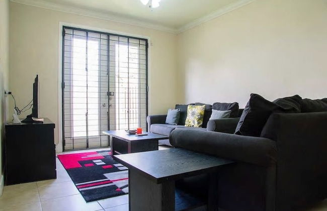 New Kingston Guest Apt at Sonoma Estate - Foto 15