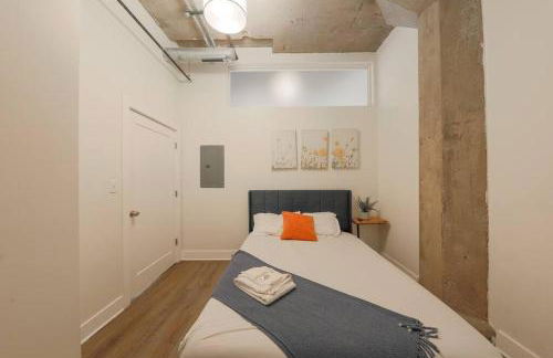 Spacious 2BR South Loop Suite with Skyline View, Optional Parking and Gym Access Close to McCormick Place, Grant Park, Museum Campus & CTA Lines - Foto 8