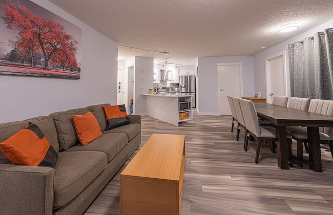 One Bedroom Suite with BBQ & huge Patio - Foto 9