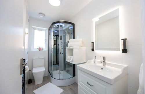 Luxury House by Etihad and Coop Arena - Foto 6