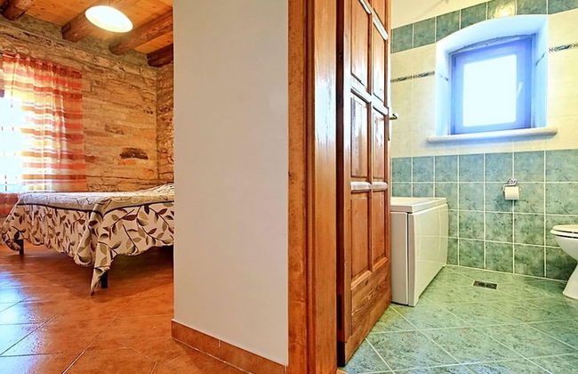 Authentic Villa in Tinjan With Private Pool - Foto 9