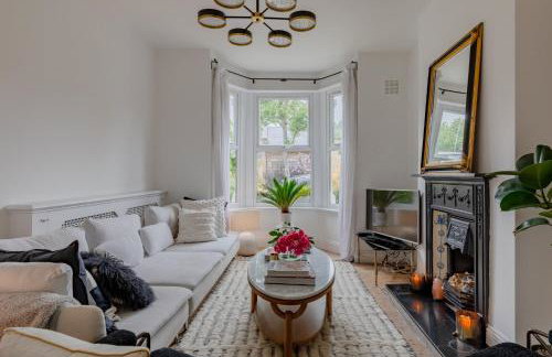 Luxuriously Curated 4BD Home Stoke Newington - Foto 20