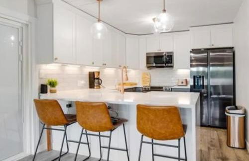 Dock & Chill-Lakefront Margaritaville 3 Bed and 3 Bath Home - Foto 3