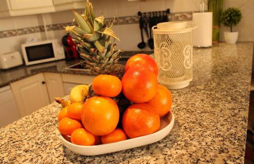 En perle med plass til voksne og familien, solfylt terrasse 5 min fra stranden - Foto 14