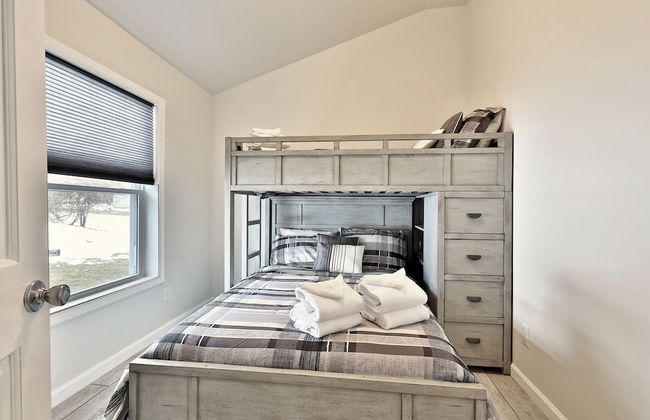 Rutland's Hidden Gem: 2 Br/1ba Renovated Home Close To Everything 2 Bedroom Home - Foto 3