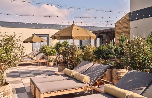 Stunning Two-bedroom Apartment With a Balcony - Foto 40