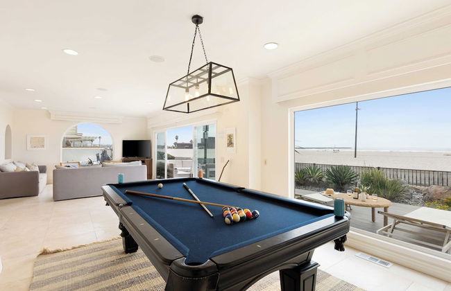 Shoreline by Avantstay Spectacular Beachfront Home w/ Fire Pit, Spa & Pool Table - Foto 6