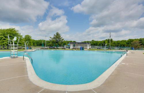 Games, Fire Pit, Hot Tub Pocono Lake Family Home! - Foto 36