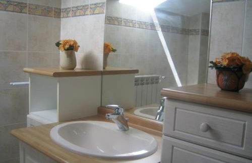 Holiday cottage in Lozre in a pretty corner of Margeride - Foto 10