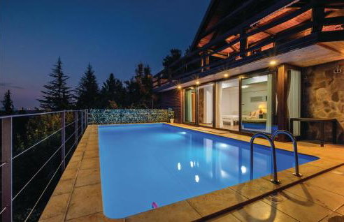 Beautiful Home In Samobor With Kitchen - Photo 14