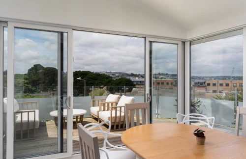 Spacious House nr Castle Beach Parking & Sauna - Foto 2