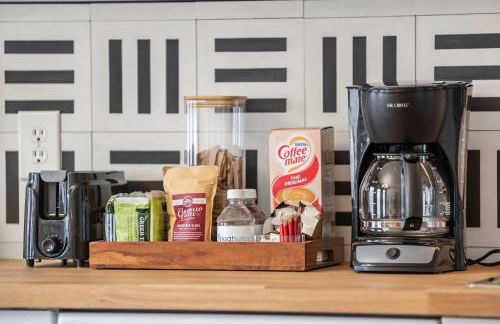 Top-Rated 1BR Near Convention Center & Parking - Foto 4