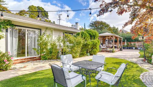 Work and Relax! Updated Walnut Creek Home with Office - Foto 2