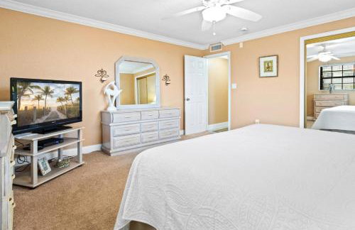 Ola Grande - Beachside Condos with Pool next to Cocoa Beach Pier - Foto 27