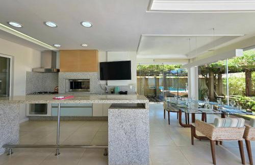 Casa em Área Nobre Piscina com Sauna prox Centro - Foto 9