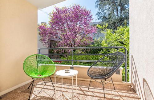 L'Azalée - 106m2 avec BALCONS & PARKING - proche hôpitaux & métro - Photo 2