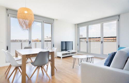 Port Forum Apartments by Olala Homes - Photo 96