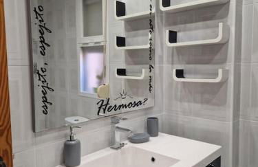 GUADALMARINA - Playa, Naturaleza y Ciudad - Foto 11