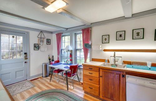 Tranquil 3 BR Stockbridge House with Private Deck! - Foto 15