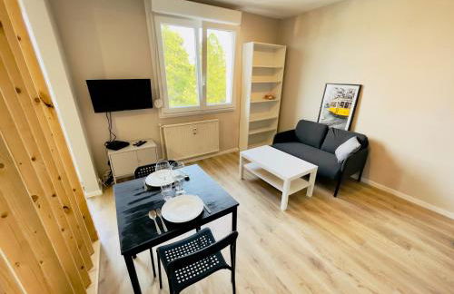 Studio 43aJJ - Foto 1