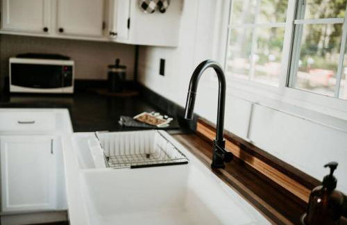 Centrally located - Perch Lake Bungalow - Hot-tub! - Foto 17