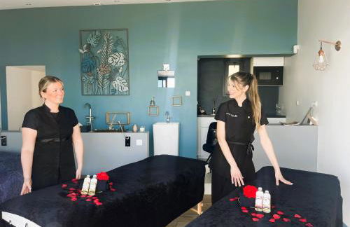 La Suite Soleil Romantique & Balnéo - Foto 16