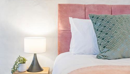 3BR Kingswood Cottage with Detached Unit - Foto 3