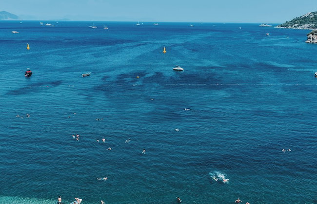 Diplomat Suites - Photo 78