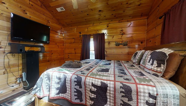 Valley Hi - Photo 4, Room