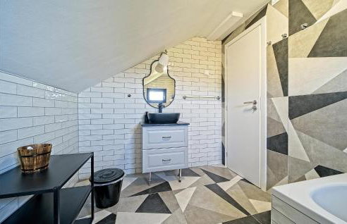 Amazing Home In Ivancici With Wifi - Foto 30