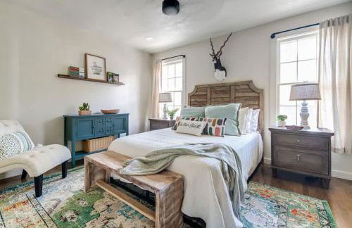 Southern Charm - Near Main With Hot Tub - Foto 20