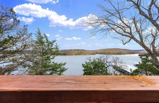 Family Lakefront Oasis Picture Perfect Retreat! - Photo 30