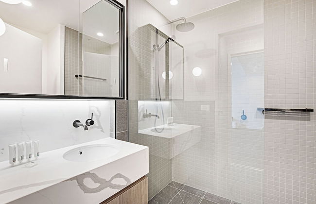 Lumina Suites - Photo 31