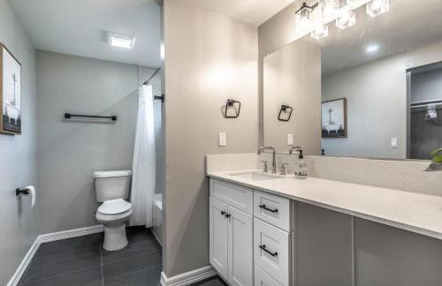 1BR Apartment Close to Menil Collection with Free parking 12 - Foto 9