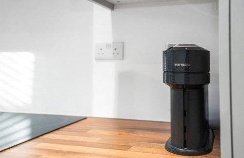 Chic Urban Room In Vibrant Brixton - Bathroom Shared With Just One Other Room - Foto 12