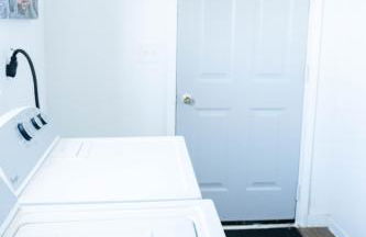 Cordova Farmhouse - 7 Minutes from the Ark! - Foto 46