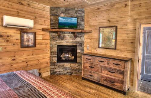 Honeymoon Getaway in woods near NOC and Smoky Mtn RR - Foto 8