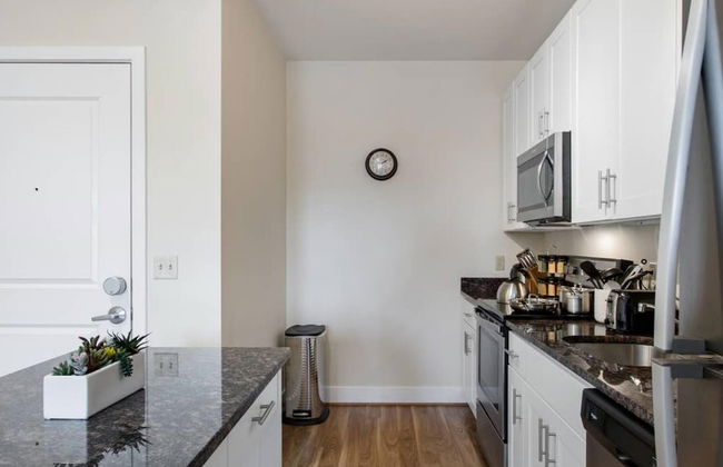 Close to DCA OLD Town With Rooftop Access - Foto 8