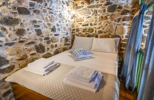 Aggel's House - stone house - private pool - courtyard - countryside views - Foto 29